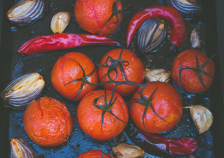 Spicy smoky tomato relish recipe